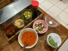 餐具摆设-马里奥明星猪脚饭