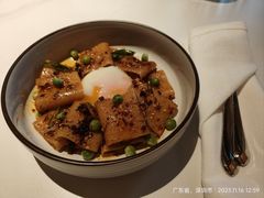 -Mogul Eatery·大亨餐酒馆