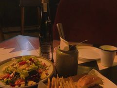 鹅肝牛肉汉堡-Cooking Man(中懋天地店)