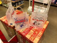 -名创优品(惠州华贸购物中心店)