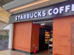 -星巴克(香港国际机场44号闸店)