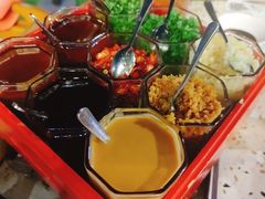 九宫格酱料-禄婶鸡煲·打边炉
