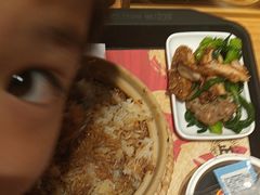 -华记煲仔华·煲仔饭(市桥易发店)