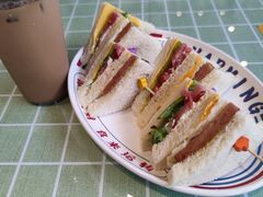 -茶米烧腊茶餐厅(石龙店)