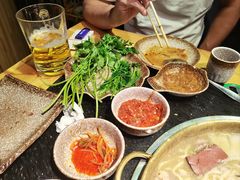 -顶顶汤火牛排火锅·经典铜锅涮肉