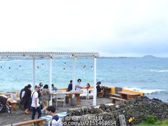 -Cafe Aewol Monsant