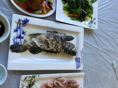 -宾朋海鲜饭庄(兴海路店)