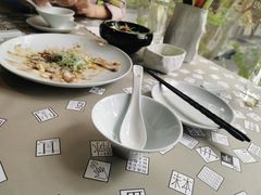-穹六人间 people 6(岳阳路店)