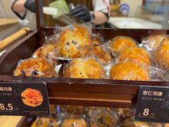 -小飞象面包公社(珠江路金鹰店)