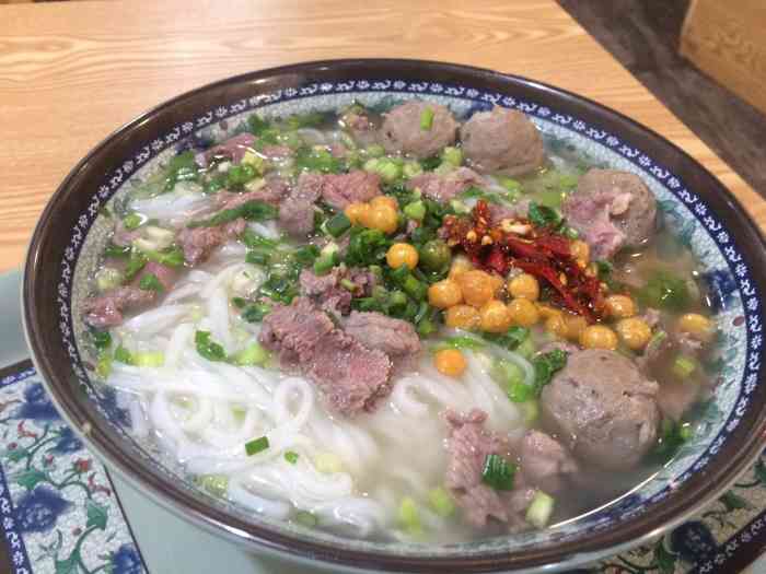 潮汕牛肉粉(万达公馆店)-"对于我这个重口味的妹子来说,这么平淡都能.