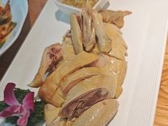 -渝半城经典川粤菜(重庆天地店)