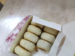 一半绿豆一半红豆-酥满溢绿豆饼(共和新路店)