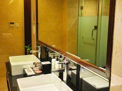 -抚仙湖万达文华酒店