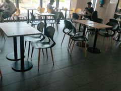 大堂-麦当劳(华亚广场店)