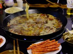 -苟味道老火锅(黄桷坪店)