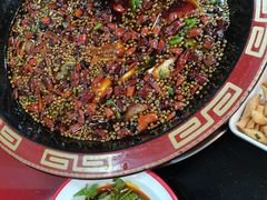 -烧哥美蛙肥肠鱼火锅·十五年社区店