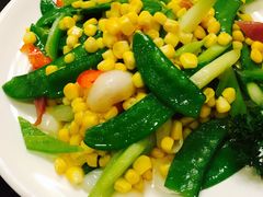 -金牌餐厅·天津菜·八珍豆腐·老爆三(瓷房子店)