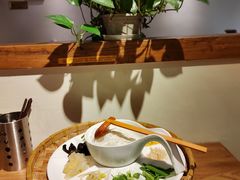 -茶花妹子云南餐厅(传媒大学店)