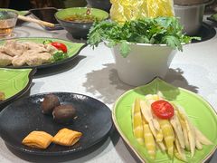 -一叶一世界•素食餐厅(新光天地店)