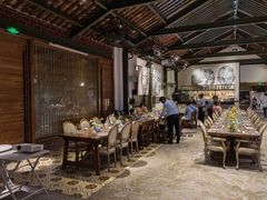 -喜洲吧·江畔老船厂·庭院餐厅(喜临院店)