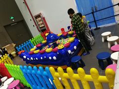 -蒙特利亲子乐园