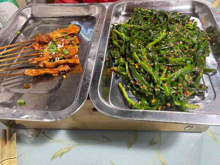 戴氏巡场烧烤(莱茵店)-"「招牌炸土豆片」是炸得介于脆薯片和软土.