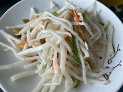 芦苇根炒肉丝-梦缘水乡·湖景餐厅