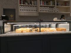 面包甜点陈列柜-法桐蛋糕·手作面包(万象城店)