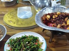 -邹胖哥好好吃餐馆(荔波美食街店)