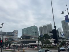 -东荟城名店仓