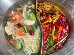 -大芊金重庆串串火锅(南京路店)
