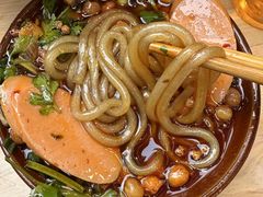 -鸿顺老铁锅美蛙鱼府(解放碑店)