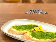 蒜蓉面包-花十悦·鲜花咖啡餐厅(振业城一期店)