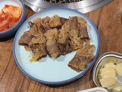 -明洞阿姨·韩式酱蟹烤肉·创意料理(三元桥店)