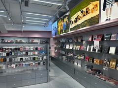 -一直娱POP研究所(万象城店)