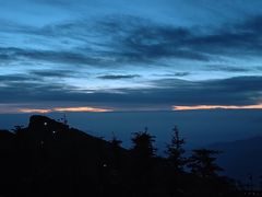 -牛背山
