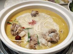 招牌筒骨煲-小骨煲金华砂锅(转塘金街美地店)