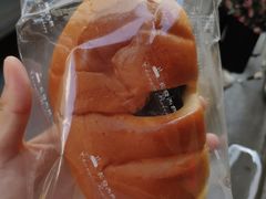 豆沙面包-长发西饼(临顿路店)