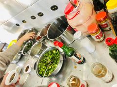 -牛一煲美食(江高店)