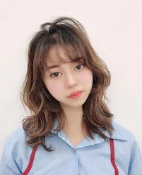 -时尚殿堂明星门店