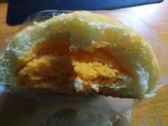 咸蛋黄流沙包-好利来(曲江龙湖店)