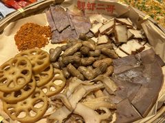 -靓虾二哥长沙地标小龙虾(五一广场店)