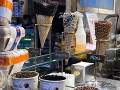 -Venchi (Chocolate & Gelato)