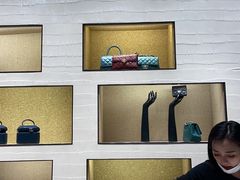 -CHANEL(恒隆广场店)