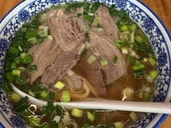 -嘻小北·兰州清汤牛肉面(太平洋森活天地店)