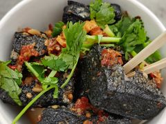 -黑色经典臭豆腐·湖南特产(坡子街店)