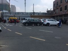 -上海市宝山区殡仪馆-停车场