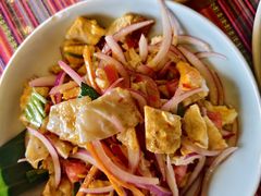 凉拌荷包蛋-老滇山寨•云南特色菜•地方菜•民族风情歌舞表演(金碧店)