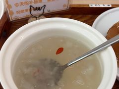 -雪梅月子中心(华侨城店)