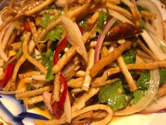 -六福烧烤酒馆(秦隆步行街店)